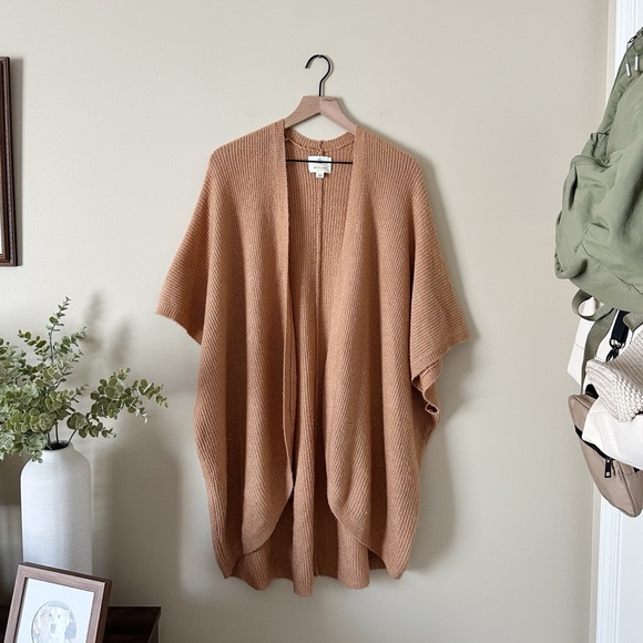 aerie Sweaters - Aerie Cozy Cacoon Cardigan in Tan